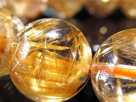 ◇至極の逸品◇濃密な金針が放つ圧倒的な輝き◇超透明クリアクォーツが