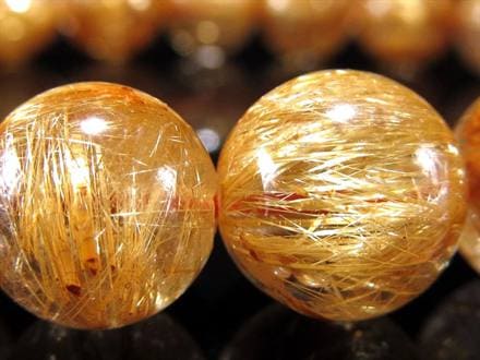◇至極の逸品◇濃密な金針が放つ圧倒的な輝き◇超透明クリアクォーツが