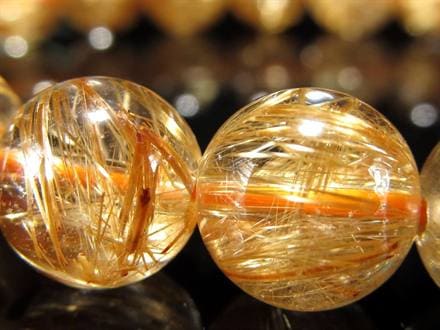 ◇至極の逸品◇濃密な金針が放つ圧倒的な輝き◇超透明クリアクォーツが