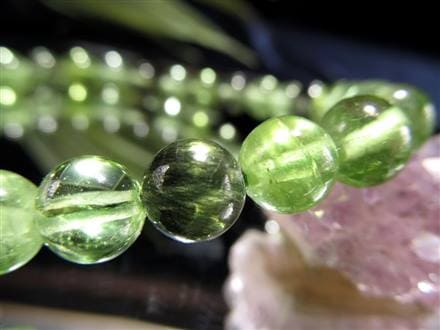 ◇限定入荷!!◇超希少！繊細針状鉱物内包◇別名「ペリドットルチル