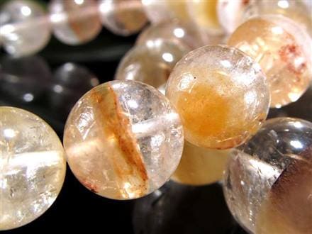 ◇国内流通ほぼゼロ◇透明と彩りの絶妙バランス◇個性豊かな粒が集まり