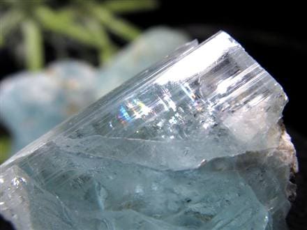 ◇完全非加熱・無処理◇高透明度ハイグレード結晶◇美しいアクアブルー