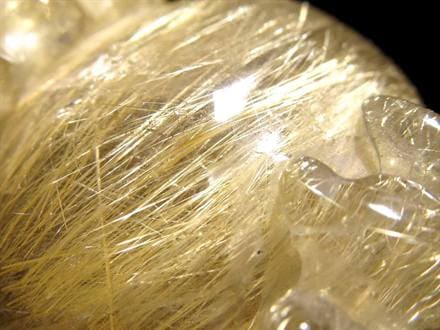 ◇究極の煌き◇細部まで彫り込んだ極上金針水晶彫刻置物◇財運を高める