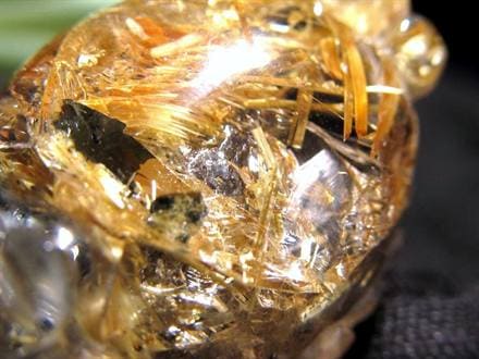 ◇究極の煌き◇細部まで彫り込んだ極上金針水晶彫刻置物◇財運を高める