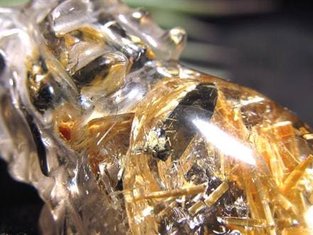 ◇究極の煌き◇細部まで彫り込んだ極上金針水晶彫刻置物◇財運を高める
