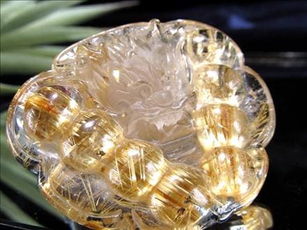 ☆圧巻の勝利のV字太陽放射☆迫力満点！龍神彫刻☆大人気！金運を