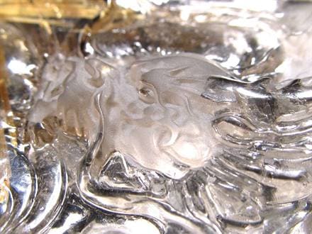 ☆圧巻の太陽放射ルチル☆迫力満点！◇細部まで彫り込んだ極上金針水晶