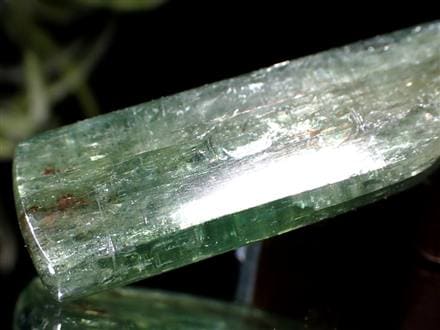 ◇清涼感あふれる淡緑の輝き◇天然非加熱ならではのナチュラルカラー