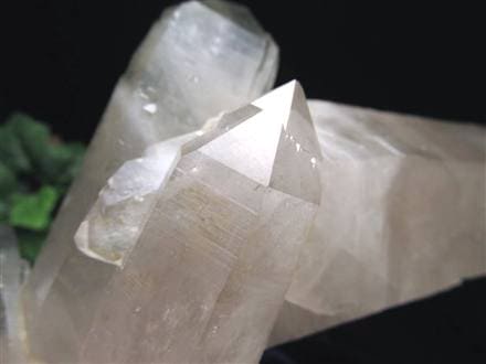 ◇厳選品質！圧倒的な透明感◇神に最も近い場所 で採掘される