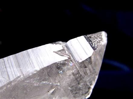 ◇厳選品質！圧倒的な透明感◇神に最も近い場所 で採掘される