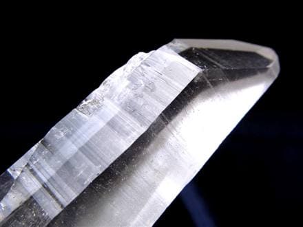 ◇厳選品質！圧倒的な透明感◇神に最も近い場所 で採掘される