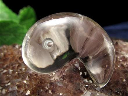 禁断の神域水晶】◇透明感抜群！◇魔除けや厄除けに◇四大宗教が崇める