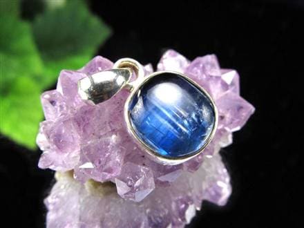 ☆数量限定！☆希少！ネパール産☆美麗クリアブルー☆独立心や探究心を