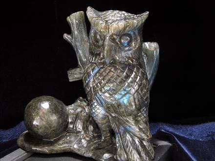 高品質。ラブラドライトフクロウさん。置物。 [マダガスカル産