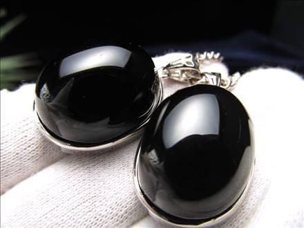 ◇目を引く大粒!!◇絶大な人気を誇る天然石◇最強の魔除け・邪気払いの  