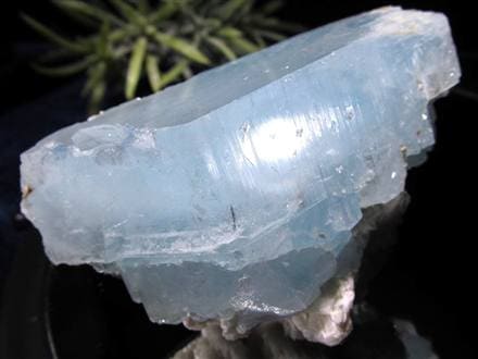 ◇秘境ヒマラヤの天然結晶！◇氷を閉じ込めたような澄んだ青◇世界第五