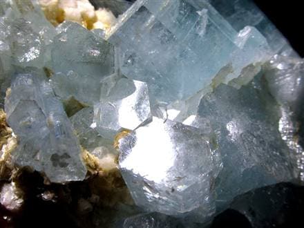 ◇秘境ヒマラヤの天然結晶！◇氷を閉じ込めたような澄んだ青◇世界第五