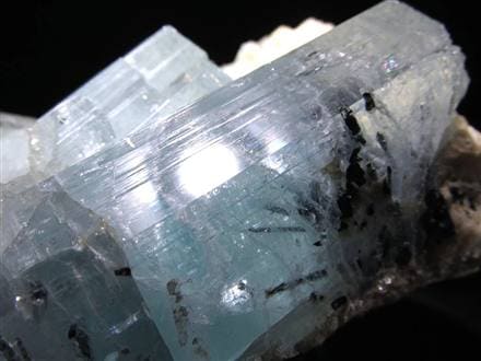 ◇秘境ヒマラヤの天然結晶！◇氷を閉じ込めたような澄んだ青◇世界第五