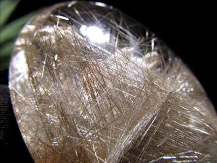 バイヤー厳選！】☆煌めき抜群！たっぷり繊細針☆極上結晶の中に広がる