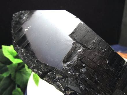 ☆巨大ポイント☆極上の艶感☆漆黒の水晶☆圧倒的支持！最強の魔除け