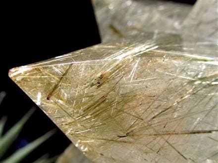 究極品質　幻のヒーラーストーン　ホワイトキャッツアイザギマウンテンクォーツ 究極品質 幻のヒーラーストーン ホワイトキャッツアイザギマウンテン