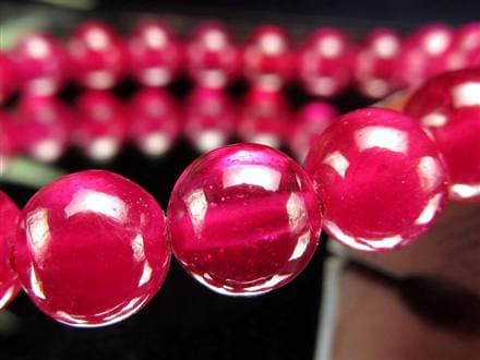 ◇ロイヤルグレード◇深く鮮やかなレッドカラー◇透明感抜群◇宝石の