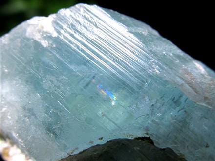 ◇完全非加熱・無処理◇高透明度ハイグレード結晶◇美しいアクアブルー