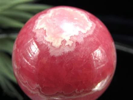 ◇厳選グレード！色艶抜群◇情熱的な恋を引き寄せる石◇結晶の透明感が