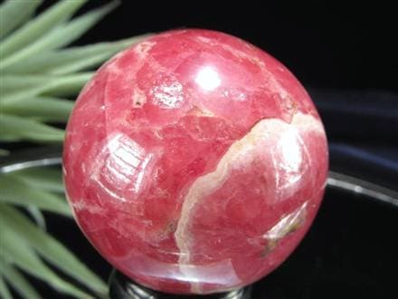 ◇厳選グレード！色艶抜群◇情熱的な恋を引き寄せる石◇結晶の透明感が