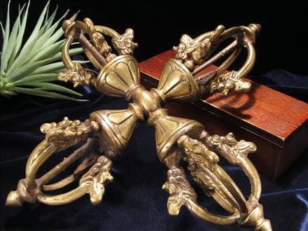 【修縁堂】明仏母弓を作ります 密教法具古美術品 金剛降魔法器仏具 Amazon｜密教法具 五鈷杵 バジュラ 法器 仏具 LLサイズ 特大約