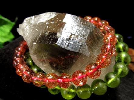 チベット　カイラス水晶　カイラスクォーツ　525g ヒマラヤ　サマーセール チベット カイラス水晶 カイラスクォーツ 525g ヒマラヤ サマー