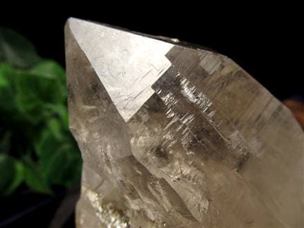 奇跡の聖なるグリーン水晶　幻の聖山カイラス　高透明　約10.4〜10.8ミリ 奇跡の聖なるグリーン水晶 幻の聖山カイラス 高透明 約10.4