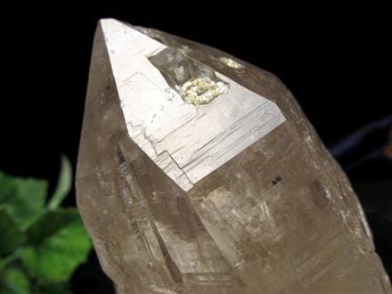 禁断の神域水晶】◇ヒマラヤ山脈・チベット最奥の聖なる頂が生ん
