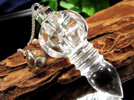 ◇プルパ【金剛杭】デザイン◇<神に最も近い場所> で採掘される「神が