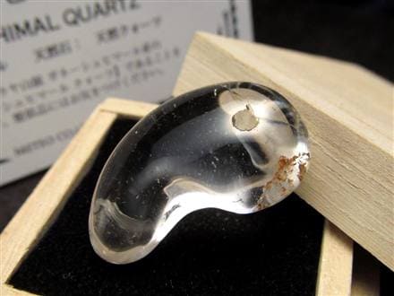 ◇希少なガネーシュヒマール産水晶原石削り出し!!◇<神に最も