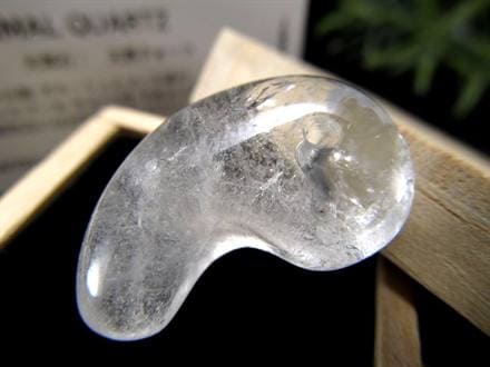 ◇希少なガネーシュヒマール産水晶原石削り出し!!◇<神に最も近い場所