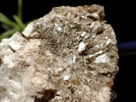 ☆日本三大ペグマタイト鉱物産地の一つ！☆昭和 40 年代に閉鎖☆光の