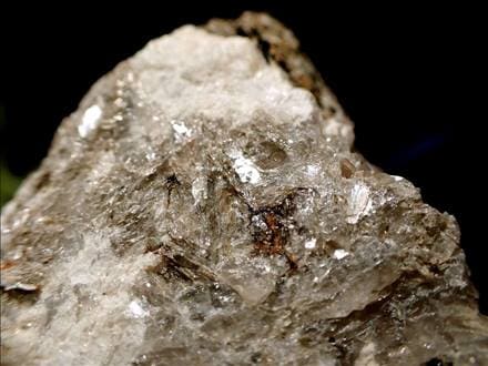 ☆日本三大ペグマタイト鉱物産地の一つ！☆昭和 40 年代に閉鎖☆光の