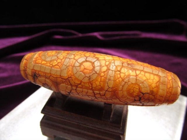 ◇大サイズ！◇極上一点もの！◇古代浮彫紋様天珠◇九眼天珠(く