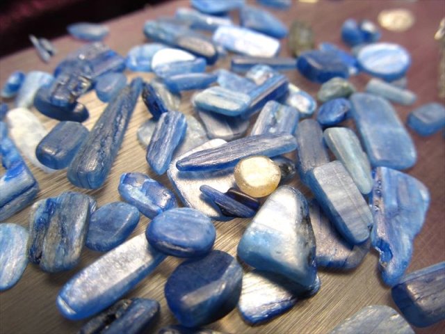 ◇数量限定入荷！◇鮮やか染色タイプ！・さざれ◇激安・ブラジル産