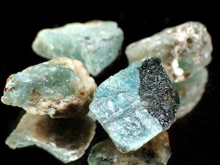 ☆採取量極少！☆超希少原石！☆限られた人のみ知る【幻の宝石】☆世界  