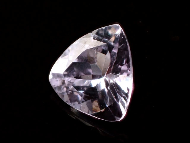 ◇極上透明宝石質◇超レア！天然非加熱◇やさしいラベンダー