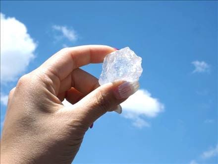 200★特選一石★氷のような質感【マダガスカル産♢天然水晶結晶ポイント】❤️ 200☆特選一石☆氷のような質感【マダガスカル産♢天然水晶結晶