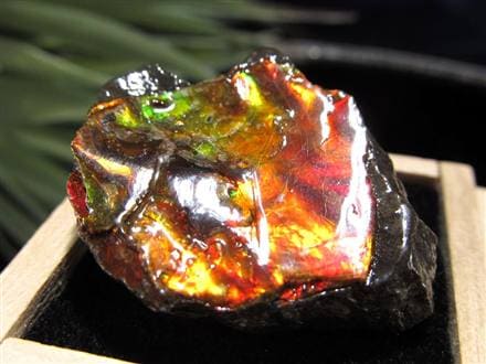 ☆早い者勝ち☆数量限定！大特価☆カナダ産の至宝☆光の層が踊る☆圧巻