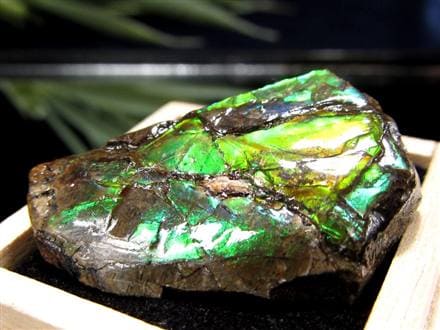 ☆早い者勝ち☆数量限定！大特価☆カナダ産の至宝☆光の層が踊る☆圧巻