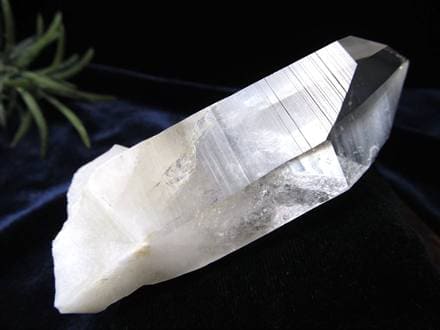 ☆幻の逸品!!☆抜群の透明度を誇るコロンビア産☆古代の叡智を封じ込め
