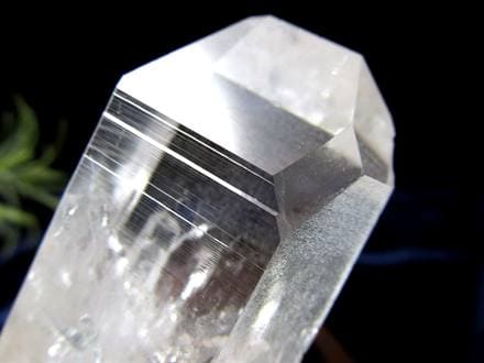 ☆幻の逸品!!☆抜群の透明度を誇るコロンビア産☆古代の叡智を封じ込め