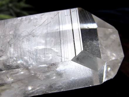 ☆幻の逸品!!☆抜群の透明度を誇るコロンビア産☆古代の叡智を封じ込め