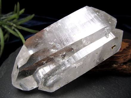 ☆幻の逸品!!☆抜群の透明度を誇るコロンビア産☆古代の叡智を封じ込め