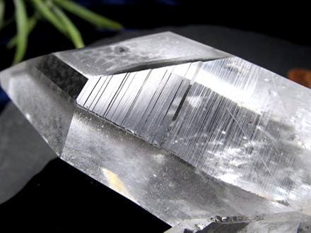 ☆幻の逸品!!☆抜群の透明度を誇るコロンビア産☆古代の叡智を封じ込め